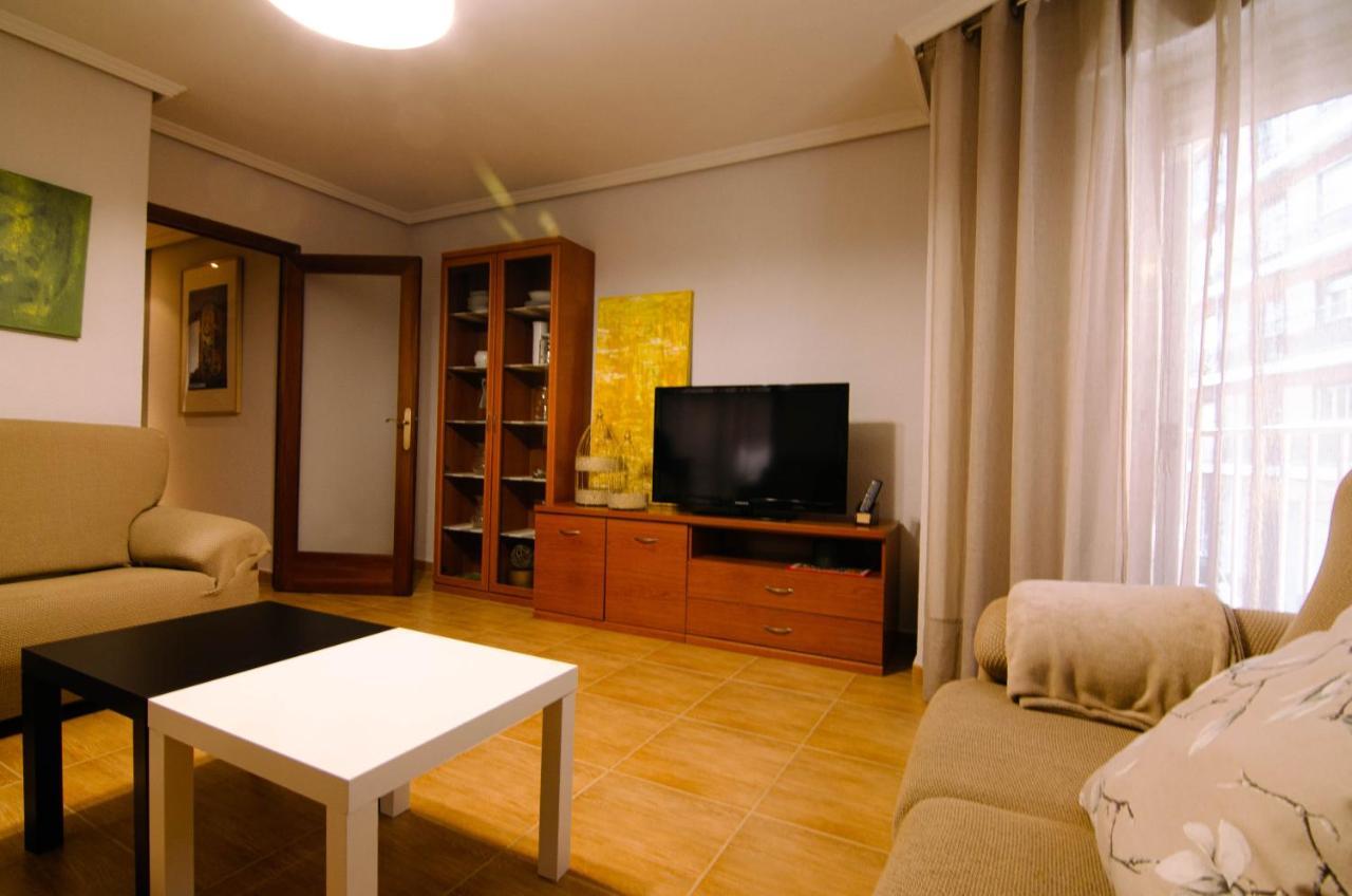 Vut. Galeria Del Oeste Salamanca Esterno foto