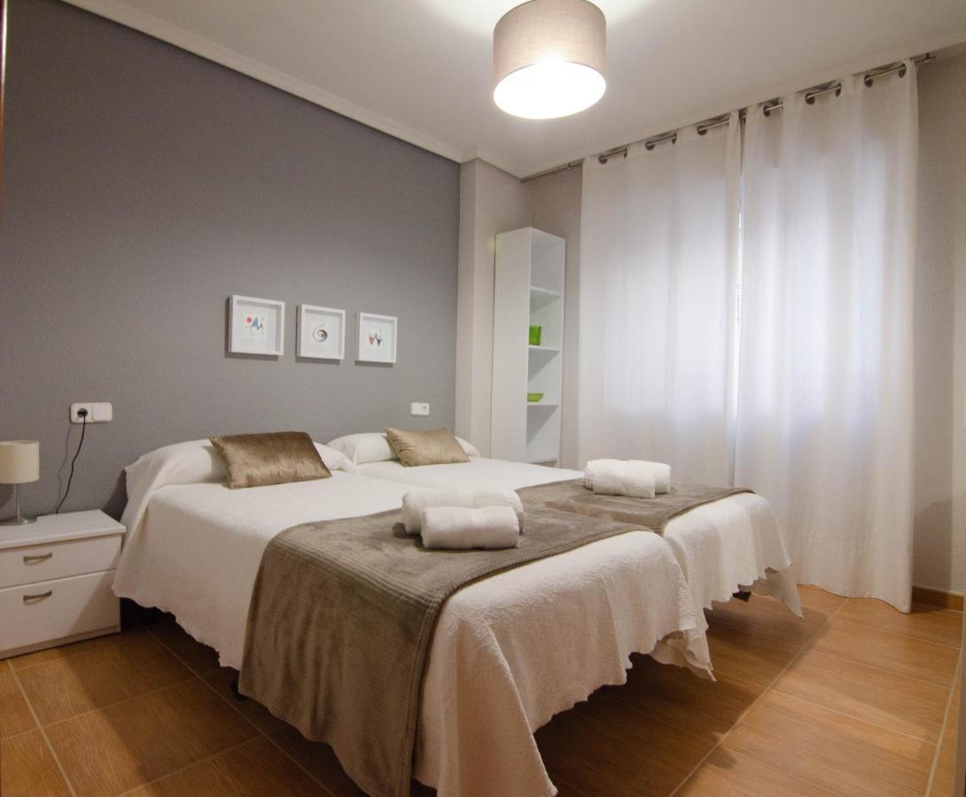 Vut. Galeria Del Oeste Salamanca Esterno foto